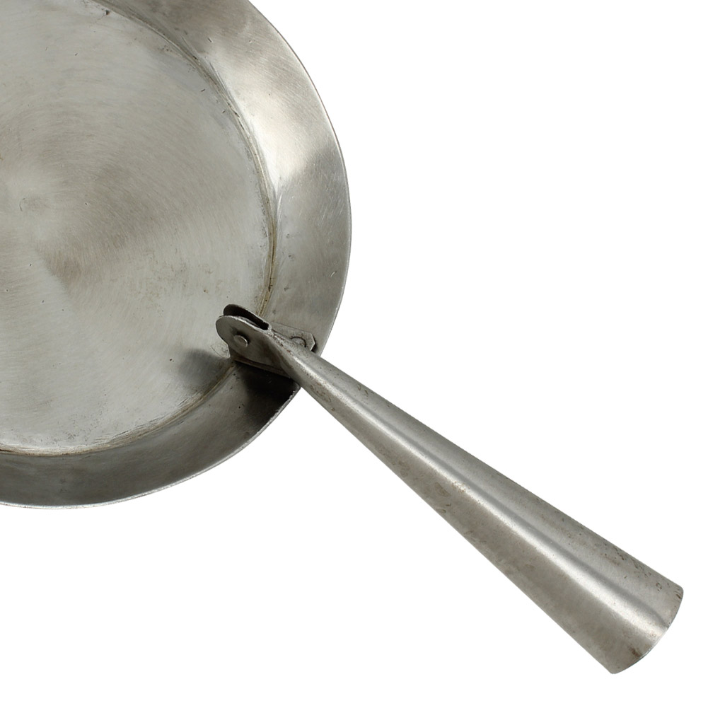 Hand ForgEd MEdiEval Folding Pan