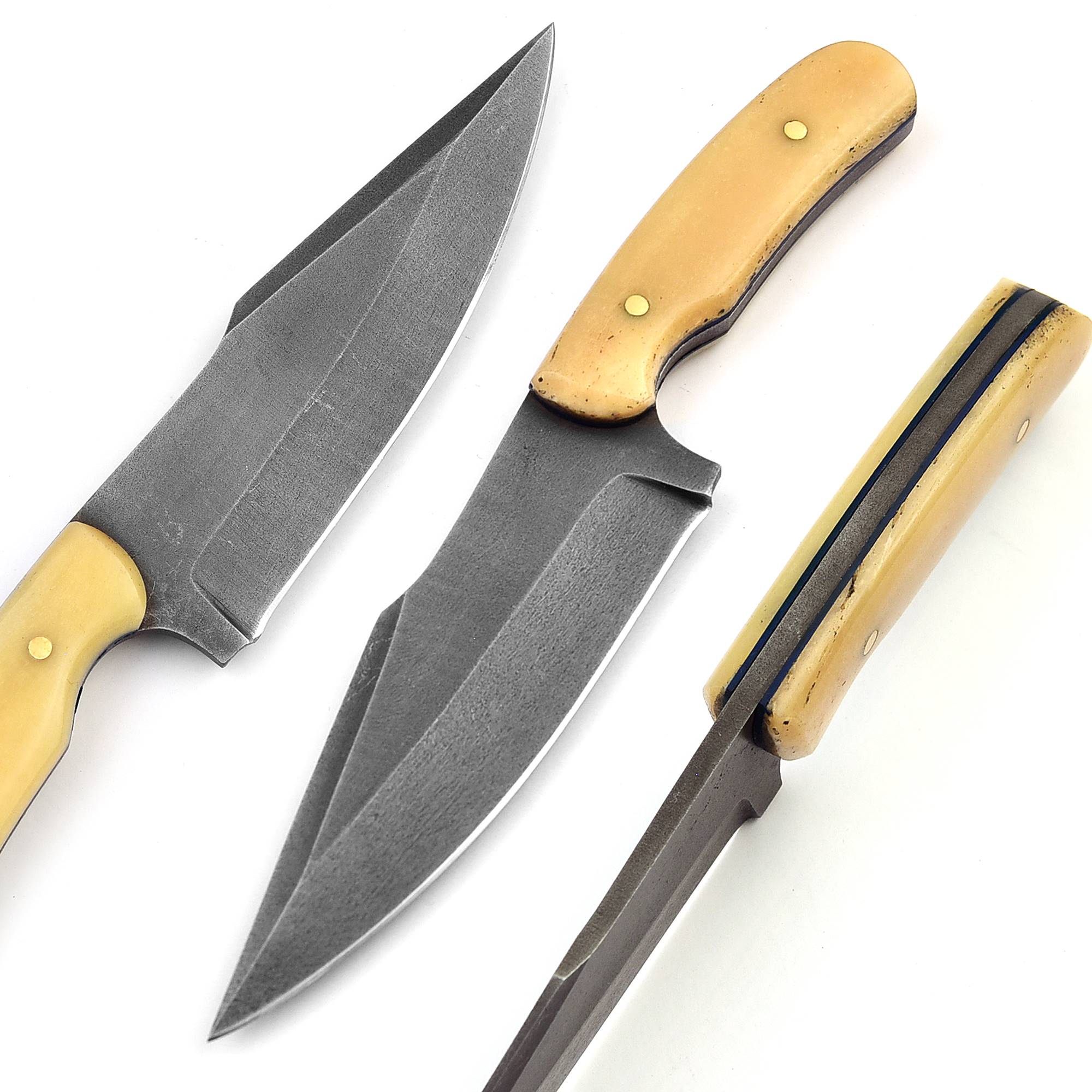 Montana Mustang Full Tang Carbon Steel Camel Bone Handle Hunting Knife | Leather Sheath Included